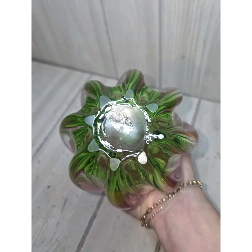 Vtg Hand Blown Swirl Watermellon Scallop Flower Glass Vase 7